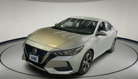 Nissan • Sentra