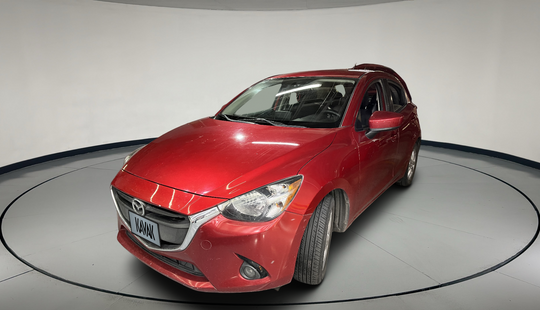 Mazda • Mazda 2