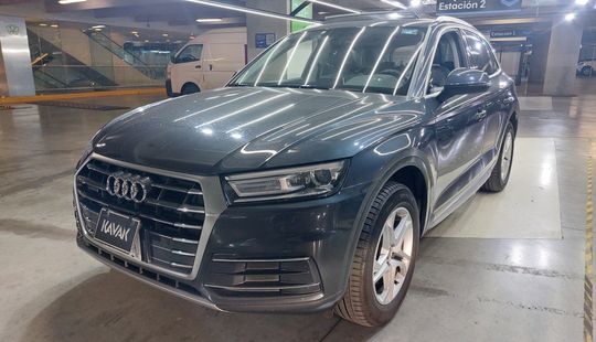 Audi • Q5