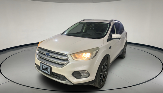 Ford • Escape