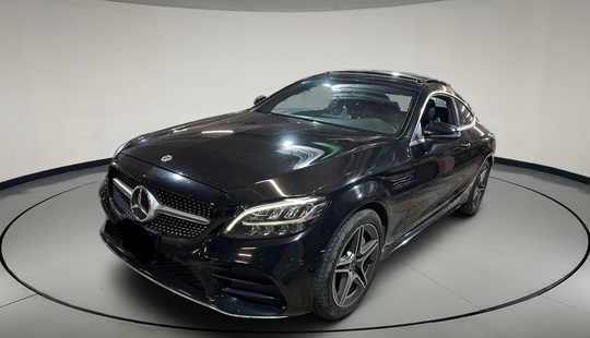 Mercedes Benz • Clase C