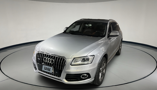 Audi • Q5