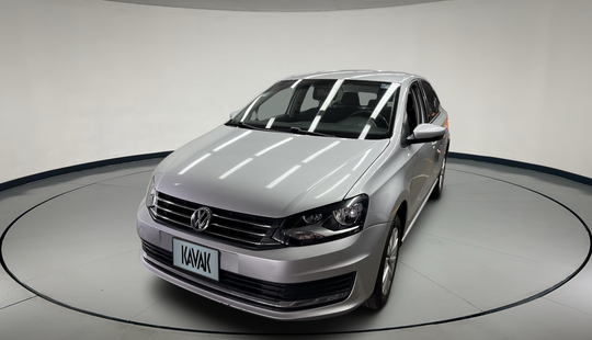 Volkswagen • Vento