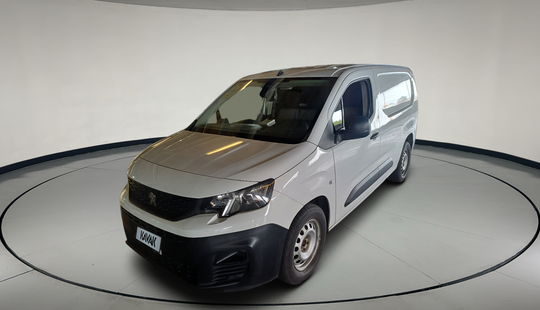 Peugeot • Partner
