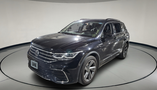 Volkswagen • Tiguan