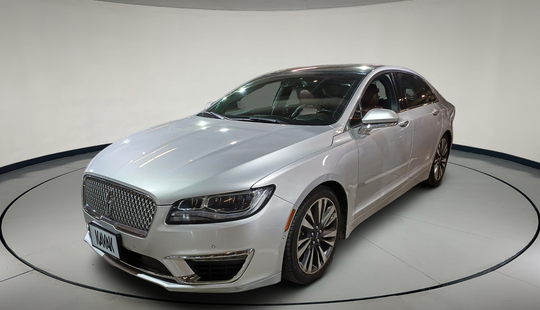 Lincoln • MKZ