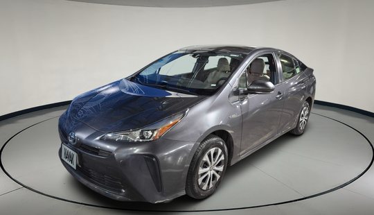 Toyota • Prius