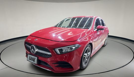 Mercedes Benz • Clase A