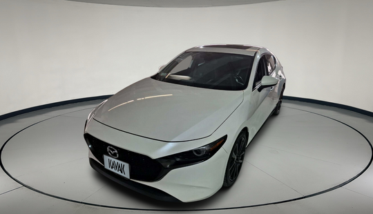 Mazda • Mazda 3