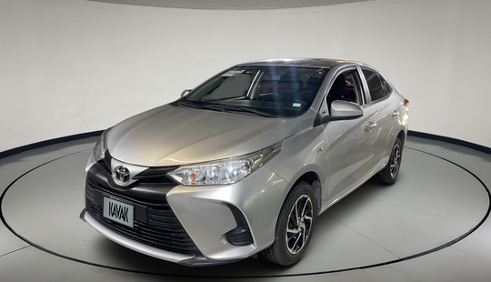 Toyota • Yaris