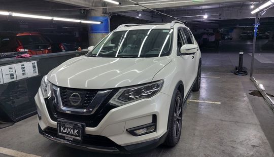 Nissan • X-Trail