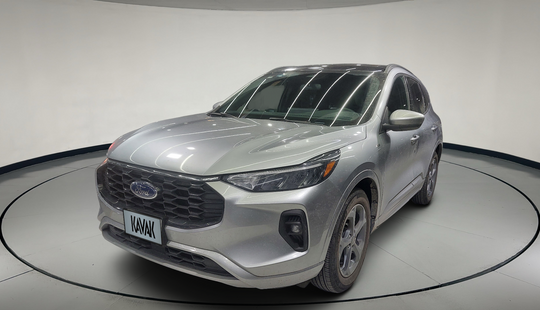 Ford • Escape