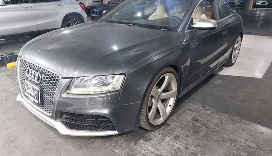 Audi • RS5