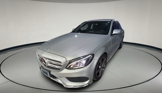 Mercedes Benz • Clase C