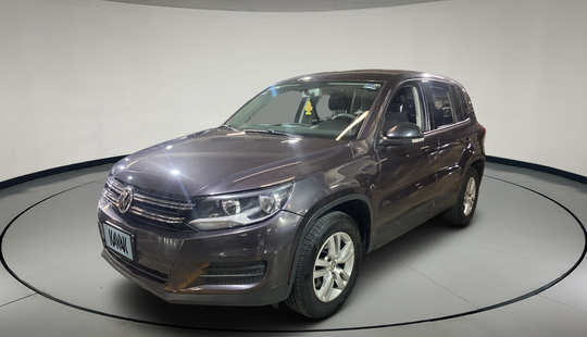 Volkswagen • Tiguan