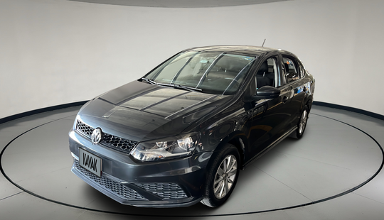 Volkswagen • Vento