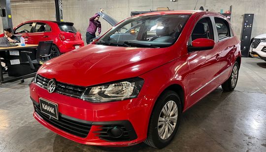 Volkswagen • Gol