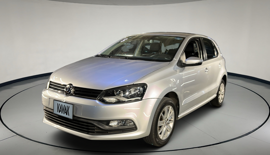 Volkswagen • Polo