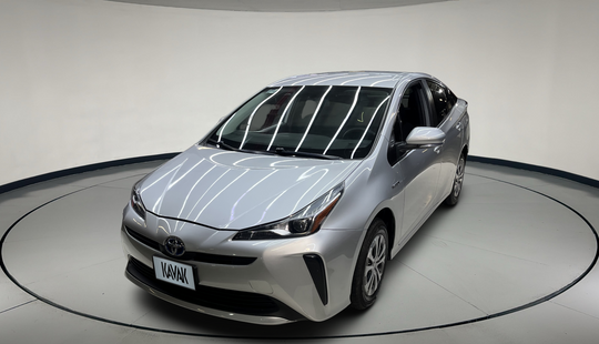 Toyota • Prius