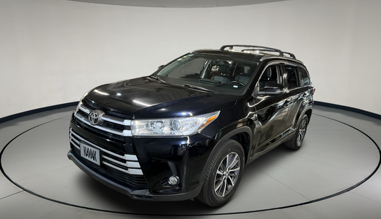 Toyota • Highlander