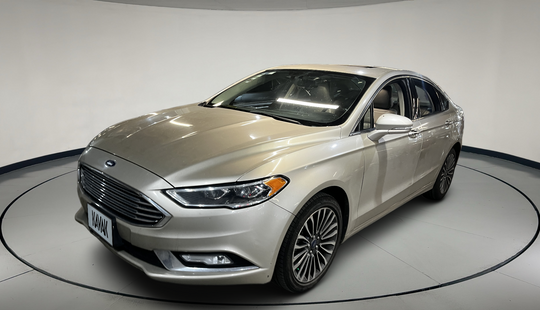 Ford • Fusion