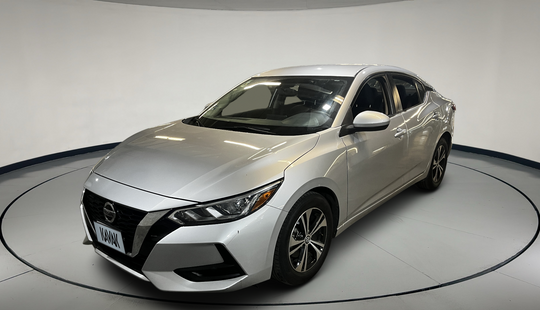 Nissan • Sentra