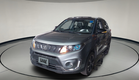 Suzuki • Vitara