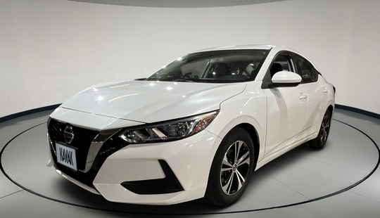 Nissan • Sentra