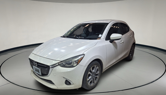 Mazda • Mazda 2