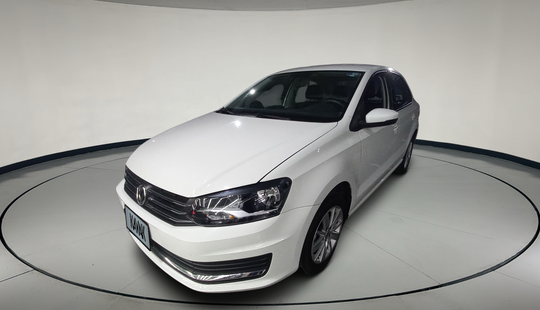 Volkswagen • Vento