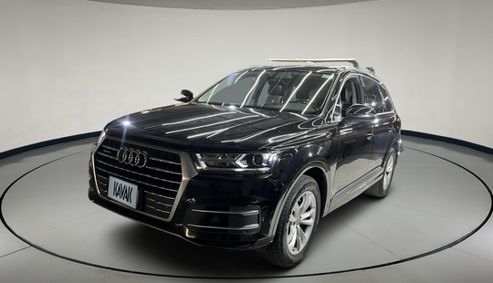 Audi • Q7