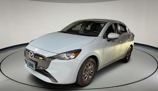 Mazda • Mazda 2