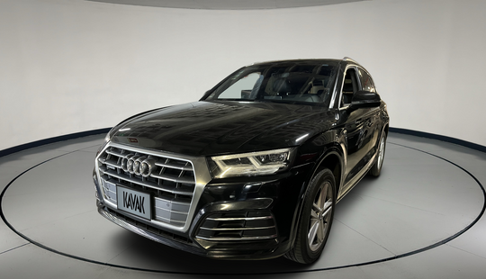 Audi • Q5