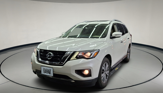 Nissan • Pathfinder