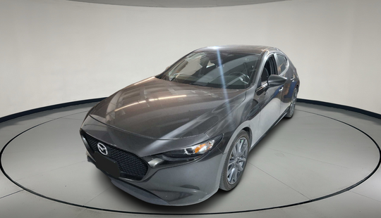 Mazda • Mazda 3