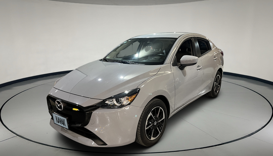 Mazda • Mazda 2