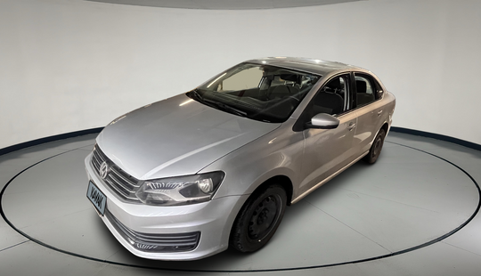 Volkswagen • Vento