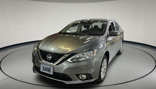 Nissan • Sentra