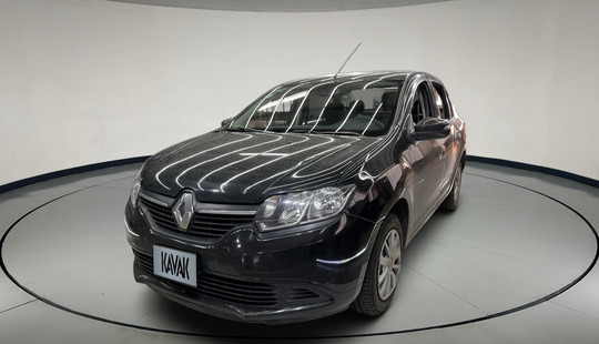 Renault • Logan