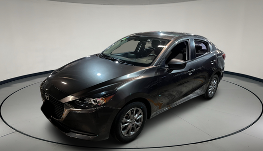 Mazda • Mazda 2