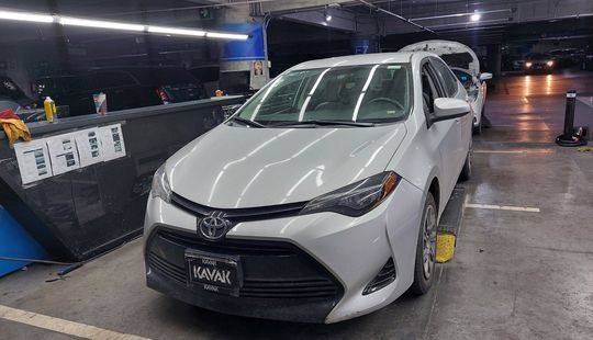 Toyota • Corolla