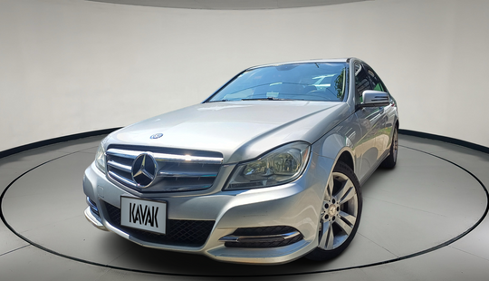 Mercedes Benz • Clase C