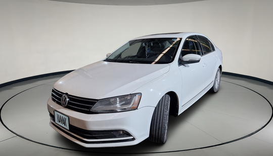 Volkswagen • Jetta