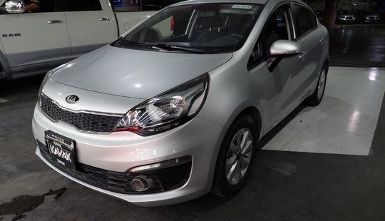 Kia • Rio