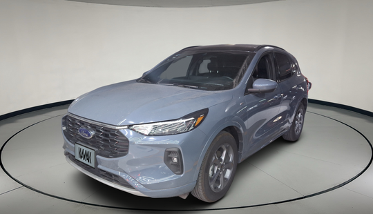 Ford • Escape