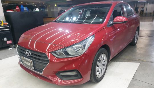 Hyundai • Accent