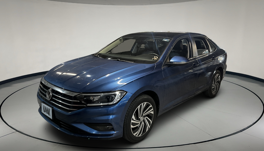 Volkswagen • Jetta