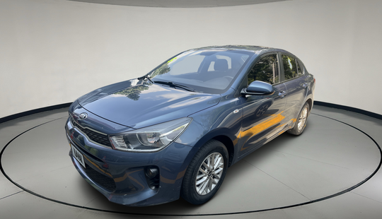 2020 • 99,000 km • Automático