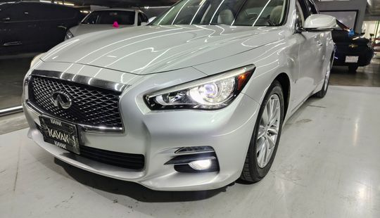 Infiniti • Q50