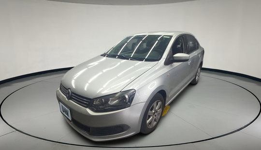 Volkswagen • Vento